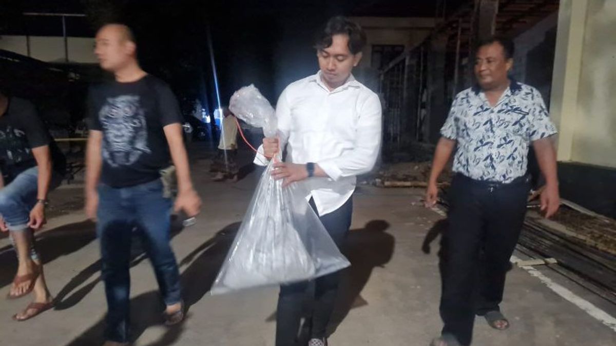 Polres Situbondo Buru Pria Inisial D, Pemilik 5,5 Kilogram Mercon yang Ditemukan di Rumah Kosong Desa Curah Jeru
