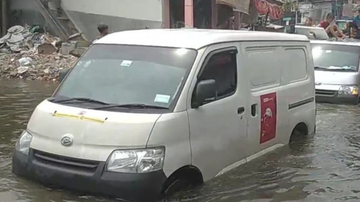 科哈、普鲁伊特和彭加林甘的 10 个 RT 受潮汐洪水影响，BPBD DKI 要求居民保持警惕
