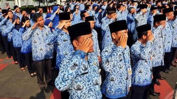 4月28日，国家民事机构、TNI和警察支付了30.6万亿印尼盾。