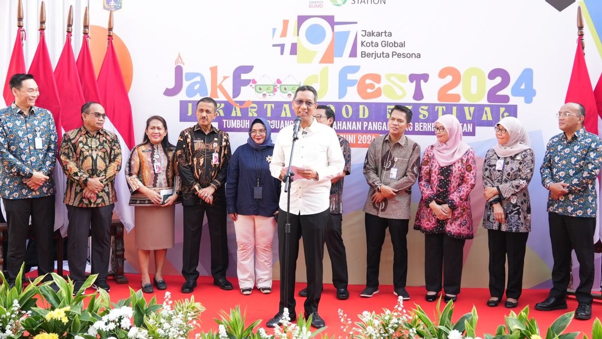 PJ州长Heru Budi Hartono出席,食品站在Cipinang大米市场的JakFood Fest推出了新产品