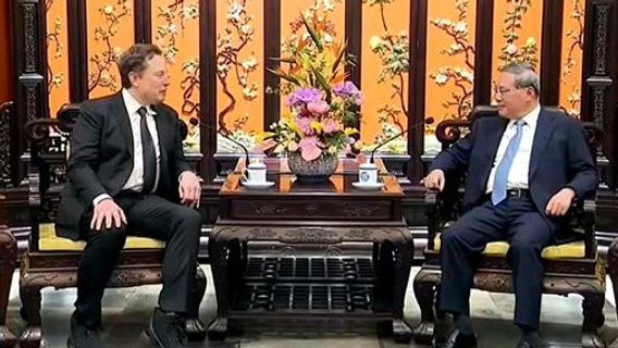 جاكرتا - التقى إيلون ماسك بمسؤول كبير في بكين لمناقشة تطوير تكنولوجيا القيادة الذاتية الكاملة