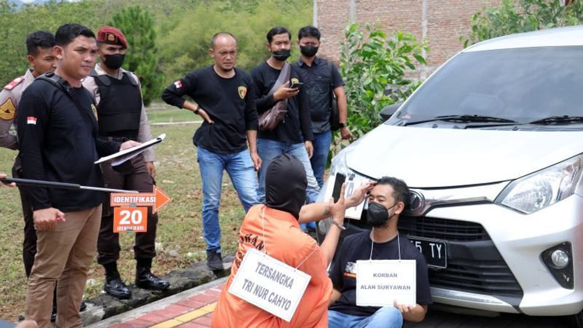 Polisi Gelar Rekonstruksi Kasus Pengeroyokan yang Mayat Korbannya Dibuang ke Sungai Bengawan Solo