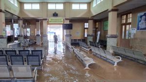 4 Pekan Pascabanjir, Lumpur Masih Selimuti Faskes di Aceh Tamiang