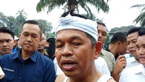 州长Dedi Mulyadi 承诺从私人借款和西爪哇官员会费中为Persib提供奖金