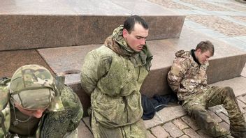 الرئيس زيلينسكي: قواتنا تأسر الجنود الروس كل يوم، إنهم مجرد أطفال مشوشين لماذا هنا