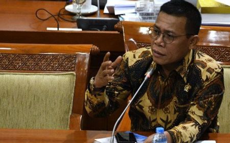 Masinton Bilang Ada Korelasi Kasus Minyak Goreng dan Penundaan Pemilu, Hidayat: Kalau Benar, Itu Jahat!