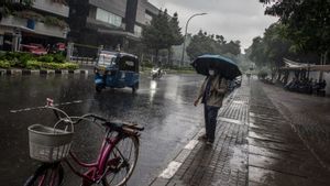 BMKG Prakirakan Sebagian Kota Besar Indonesia Hujan