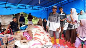 Turun ke Tiga Provinsi Terdampak Bencana, Setkab Distribusikan 18 Ton Bantuan ke Pengungsi
