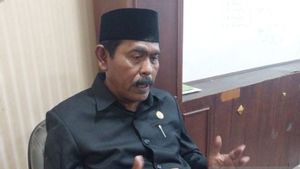 Gawat! Anggota DPRD Jember Merokok-Main Game Saat Rapat dengan DInkes Tak Diproses Badan Kehormatan Dewan