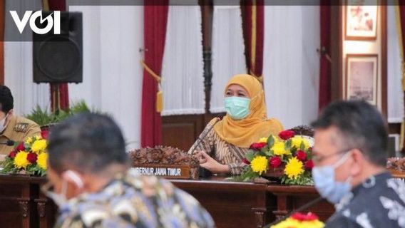 Jelang Pembelajaran Tatap Muka, Khofifah Instruksikan Penuntasan Vaksinasi Guru dan Tenaga Pendidik