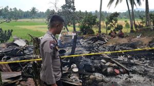 Gara-gara Lampu Teplok Terjatuh, 1 Unit Rumah di Solok Sumbar Ludes Terbakar Sebabkan Bayi 18 Bulan Meninggal