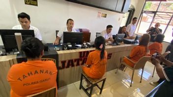 ألقت الشرطة القبض على 4 نساء يتحرشن في سوق تشاويتالي غاروت