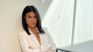 Kourtney Kardashian Debut Akting dalam <i>He's All That</i>
