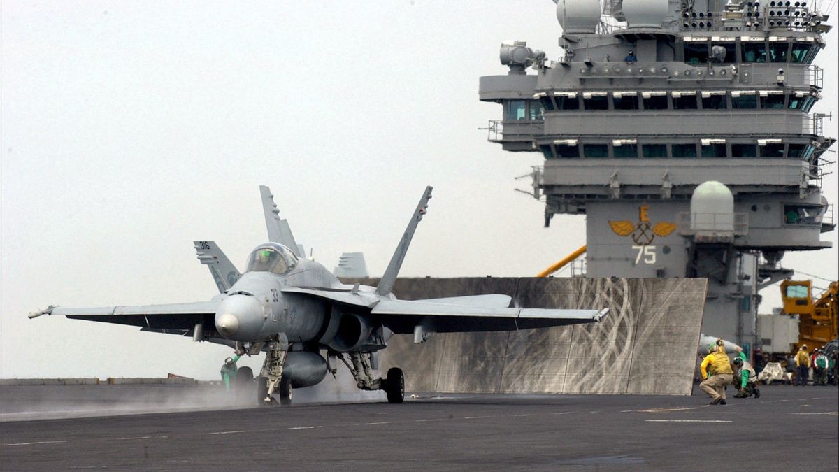 Houthi Militant Claims Attack US Carrier And Drop F/A Fighter Jet 18 Hornet