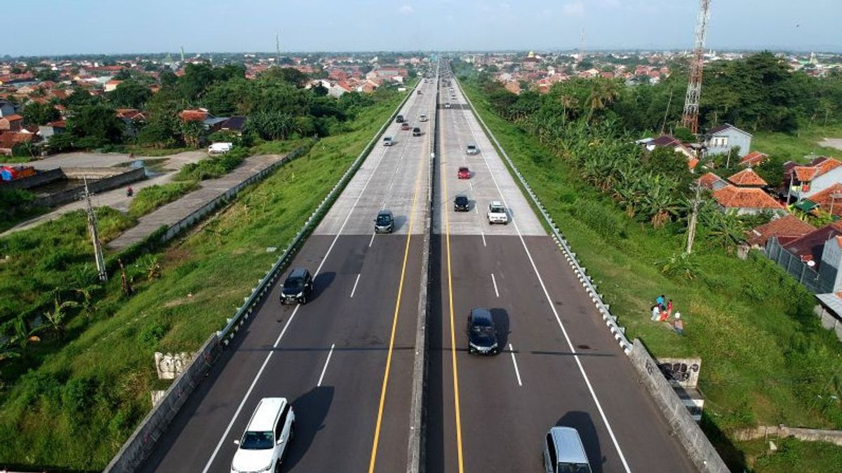 Asap Ilalang Terbakar Bikin Kecelakaan Beruntun di Tol Pejagan-Pemalang, Operator Tol Diwanti-wanti Tingkatkan Patroli