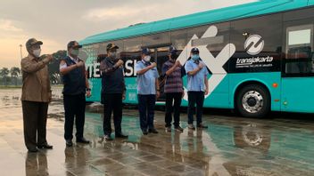 30 Bus Listrik Transjakarta Resmi Beroperasi, Anies: Hari Bersejarah Sistem Transportasi di Jakarta