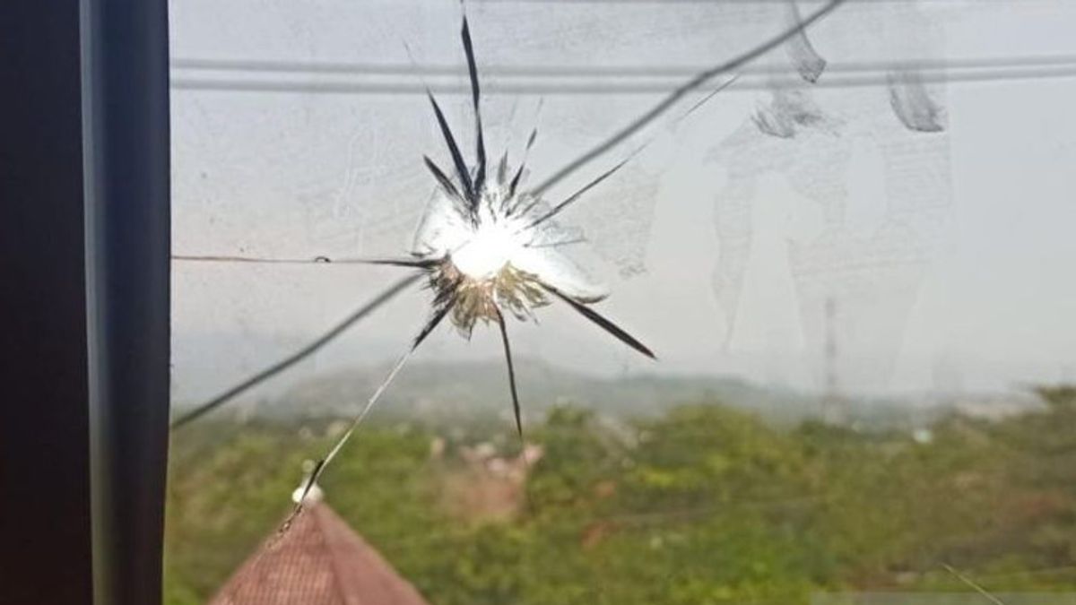 Not Terror, This Is The Cause Of The'shot' Hole In The Cibadak Sukabumi District Court Window