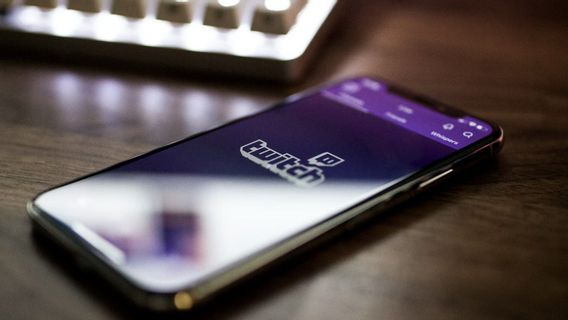 Ikuti Platform Lain, Twitch Blokir Akun Donald Trump Setelah Tak Jadi Presiden