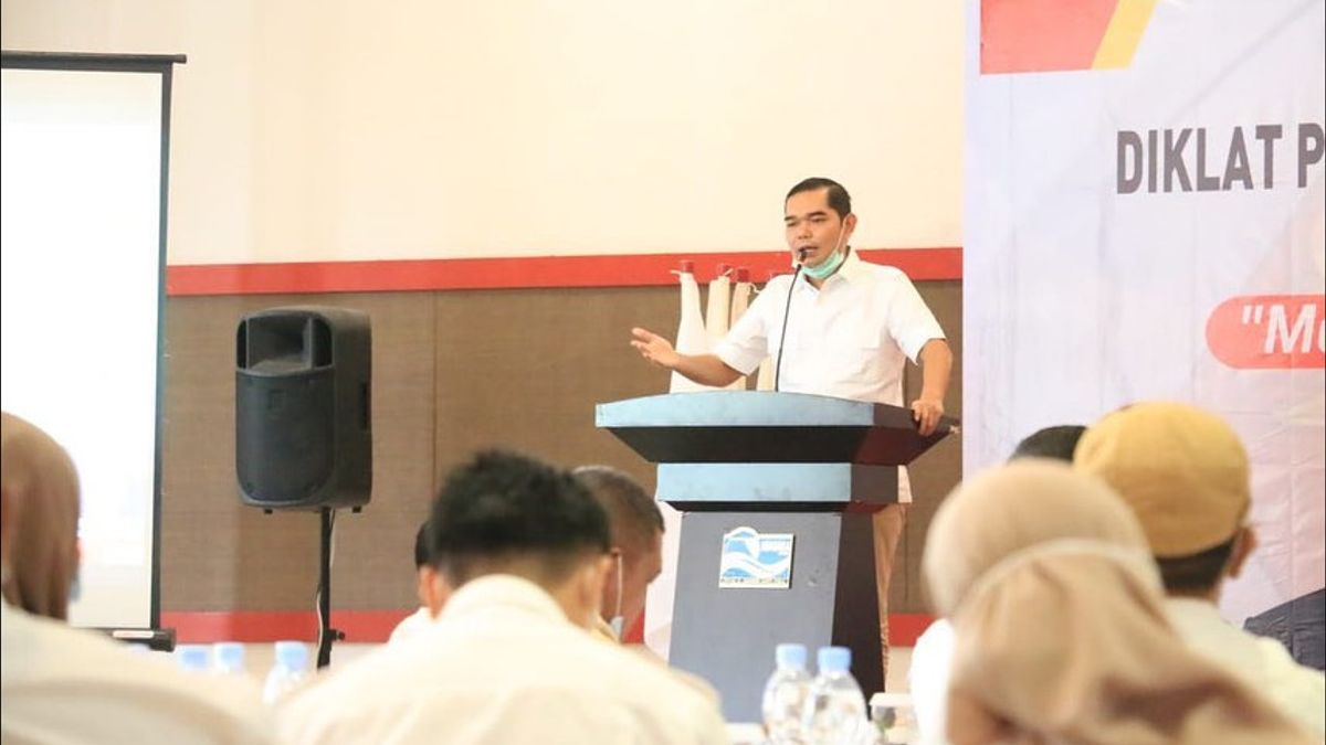 Medan DPRD Deputy Chairman Ihwan Ritonga Highlights PHL Salary Reduction: Don't Sacrifice Them