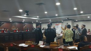 Prove The PDIP Dalil Regarding The Difference Of 1 Vote, The Constitutional Court Counts The Re-voting Of Polling Station 005 Sioyong Village, Central Sulawesi