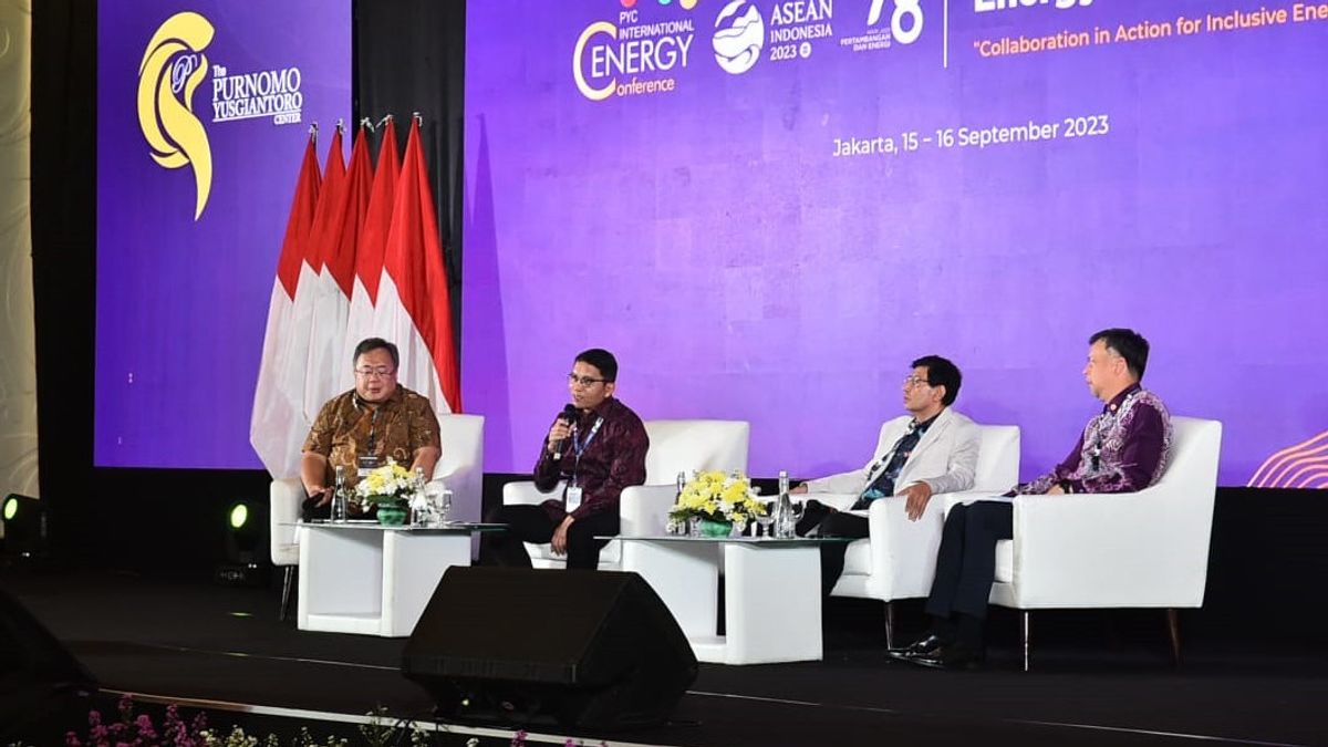 Anak Buah Menteri ESDM Paparkan Langkah Indonesia Kejar Netralitas Karbon