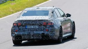 Not So July, BMW M5 PHEV Will Debut This Month