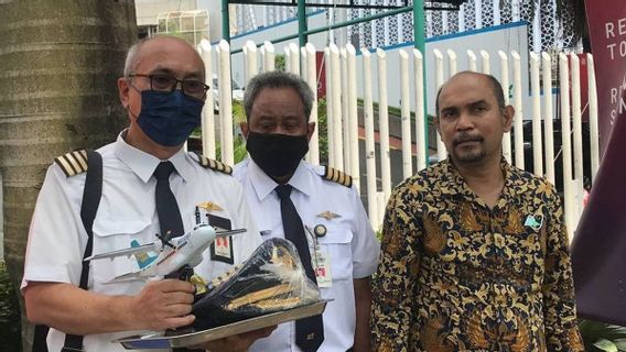 طيار سابق يطلب إعطاء الأولوية لأصول ميرباتي إيرلاينز لدفع حقوق 1,233 موظفا بقيمة 312 مليار روبية إندونيسية