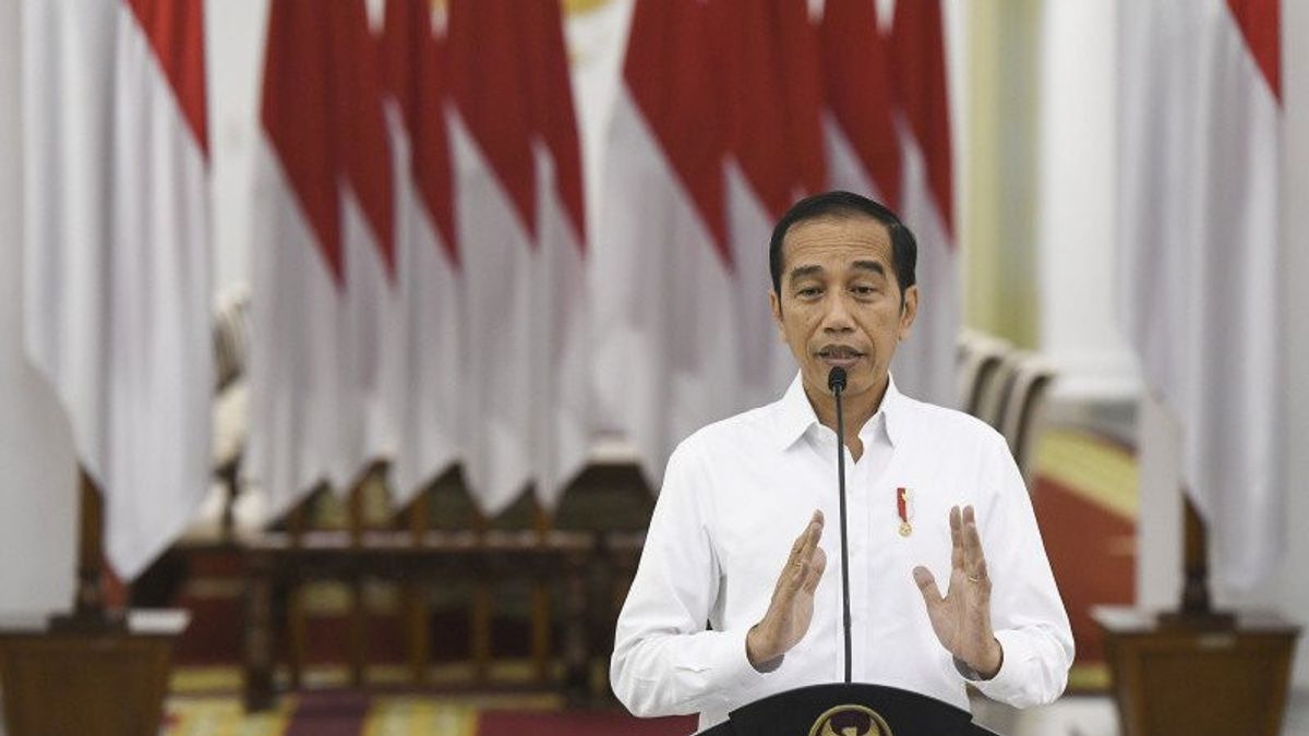 Urges To Use E-Ticketing, Jokowi: Everyone Must Have Tickets Before Entering Merak Harbor