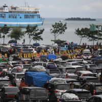 Menhub Sebut Ada Tiga Zona Penyeberangan di Pelabuhan Merak untuk Mudik Lebaran