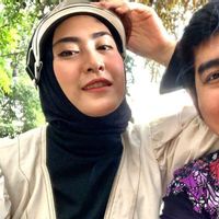 Ustad Solmed Bela Istrinya yang Joget TikTok, Warganet: Tolong Beri Contoh kepada Umat