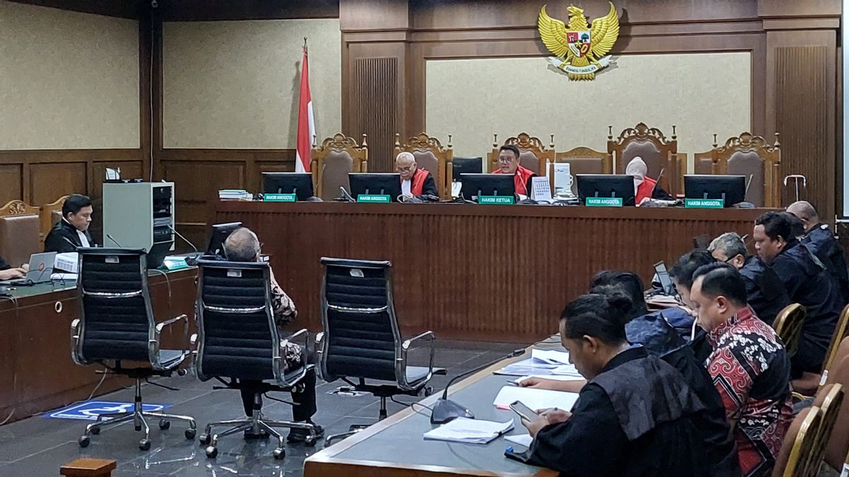 Kasdi Subagyono Jadi Saksi Mahkota Kasus Pemerasan dan Gratifikasi Terdakwa SYL-Muhammad Hatta