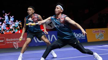 in - Championnat du monde de BWF 2025 : Fajar/Rian Waswas avec un ancien champion