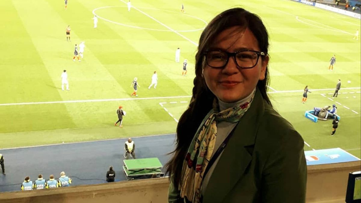 スポーツスター:ラトゥ・ターシャ、インドネシアサッカーの世界で外国人ではない女性のためのPSSIの副官