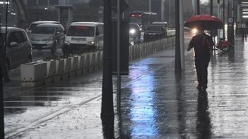 Waspadai Hujan Deras di Mayoritas Daerah Indonesia