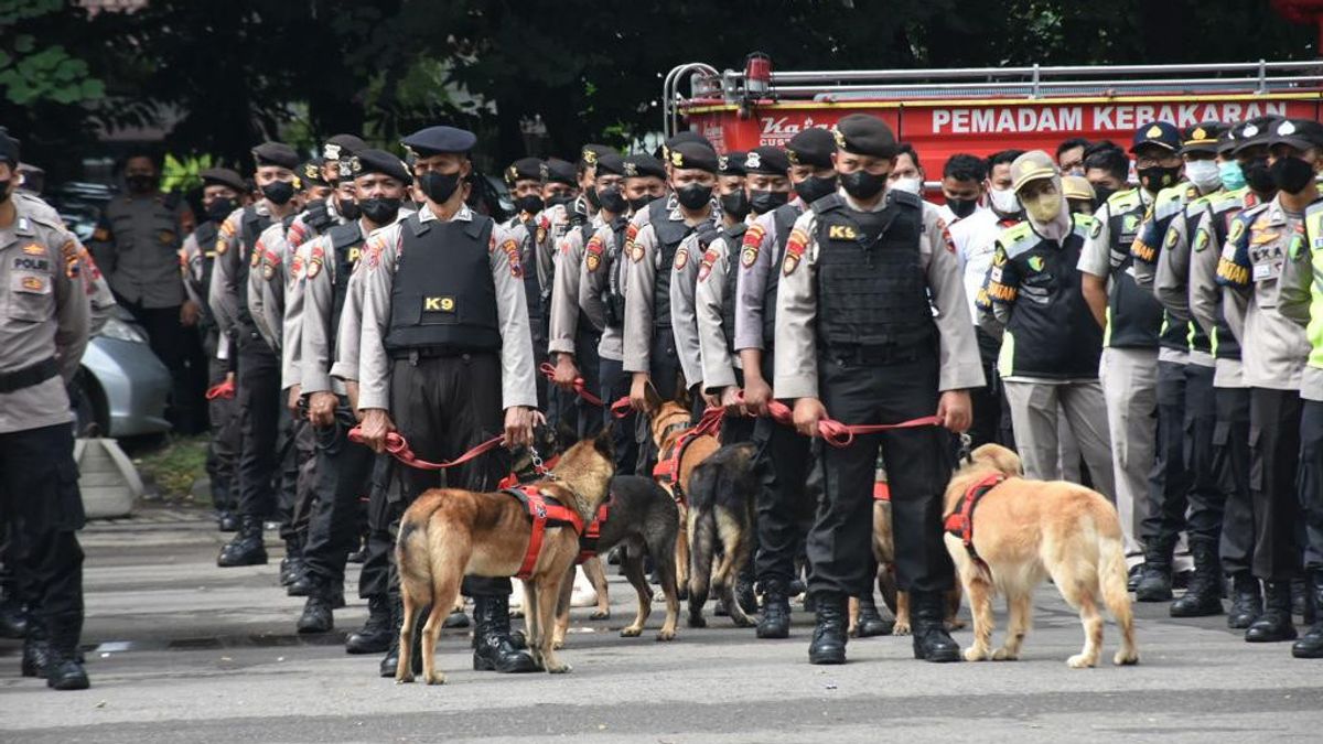 Sebelas Anjing Ras K9 Dilibatkan Dalam Pengamanan <i>Tasyakuran</i> Pernikahan Kaesang Pangarep dan Erina Gudono