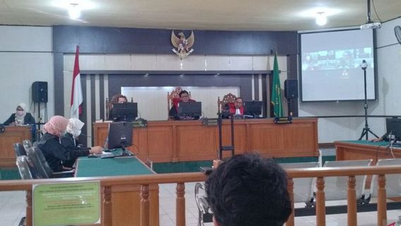 Terbukti Korupsi, Mantan Bupati Kuansing Divonis 5 Tahun 7 Bulan Penjara