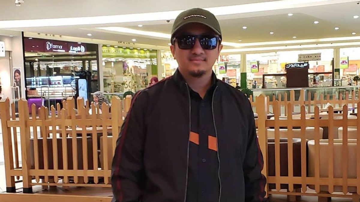 Ustaz Yusuf Mansur Menerima Transfusi Darah, Doanya Ditanggapi Felix Siauw