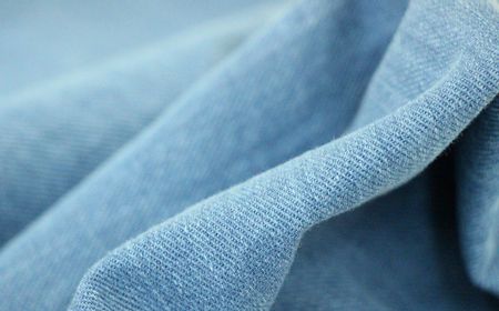 Kerudung yang Cocok untuk Baju Warna Denim, Ini Pilihannya