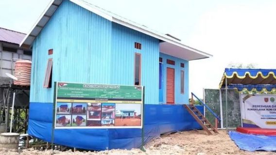 508栋宜居房屋今年建在东加里曼丹省省长Isran Noor时代