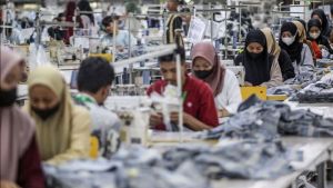 Airlangga:在全球放缓中,印尼制造业在全球放缓中仍然扩大