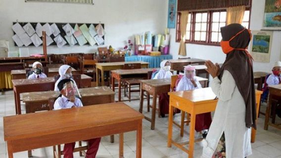 School Children In Siak, Kuantan Singingi And Kampar Can Enter Face To Face