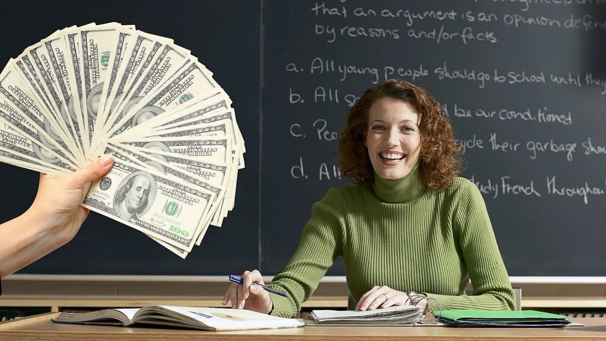 Comme dans les contes de fées ! Le pays avec le salaire le plus élevé des enseignants existe vraiment, voici la liste