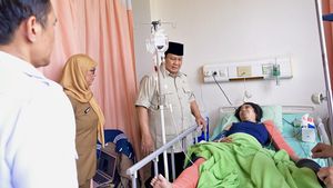 Presiden Prabowo Jenguk Korban Tabrakan KA di RSUD Bekasi