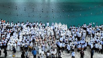 자카르타 라마단 축제의 시작, 프라모노가 자카르타로 귀향하는 시민들을 초청하다