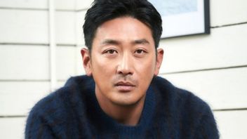 Ha Jung Woo Apologizes For Inappropriate Response To Fans