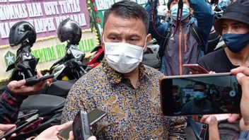 SJS Antithesis JokPro à Propos De Jokowi 3 Période, MCC: Ne Soyez Pas Un Choc Horizontal