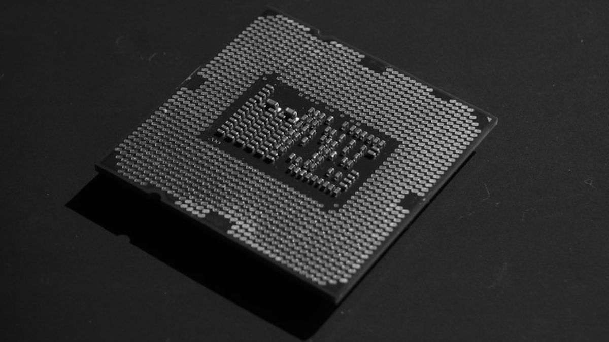 Donald Trump Bans Acquisition of US Chip Business Due to Alleged Chinese Influence
