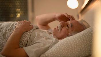 Sleep Disturbance In Elderly Is Risky To Increase Dementia