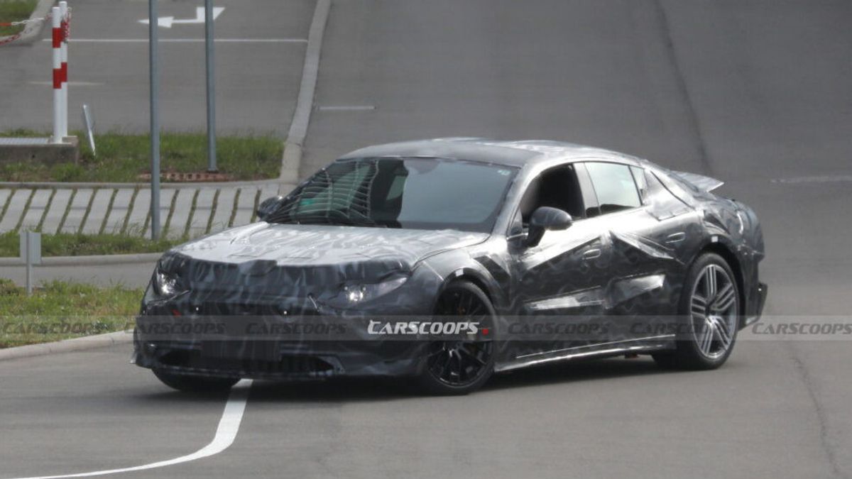 Mercedes présente une voiture électrique haute performance, un duel avec la Porsche Taycan Turbo GT