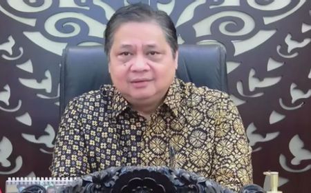 Menko Airlangga: Pemerintah Akan Siapkan Bansos Jika Harga BBM Naik